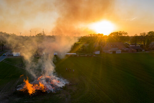 Osterfeuer Drohne